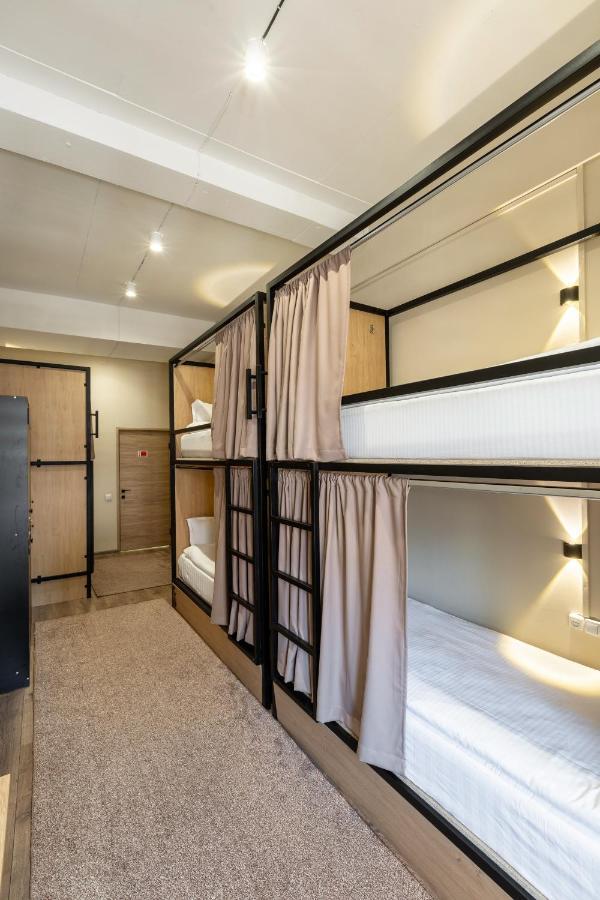 Bodo Hostel บิชเคก ภายนอก รูปภาพ
